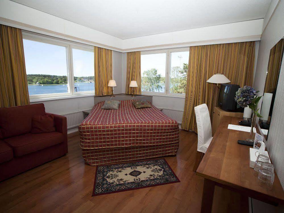 Hotel Adlon Mariehamn Extérieur photo